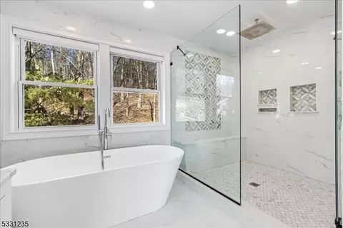 Bath - 1510 Deer Path, Mountainside, NJ 07092 photo 3 of 6
