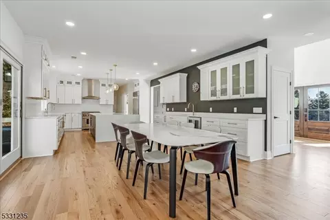 Dining - 1510 Deer Path, Mountainside, NJ 07092 photo 2 of 4