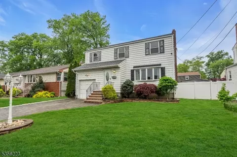 548 Birchwood Rd, Linden, NJ 07036