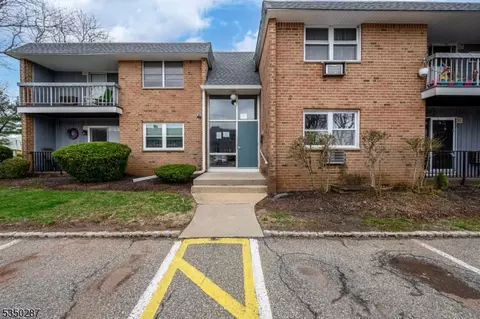 806 Eves Dr #3E, Hillsborough, NJ 08844