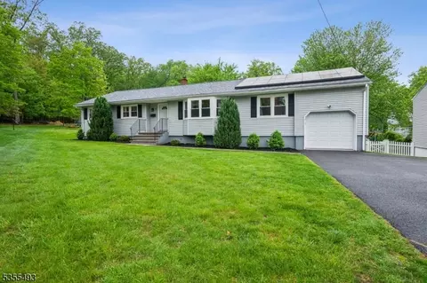 35 Cleveland Ter, West Orange, NJ 07052