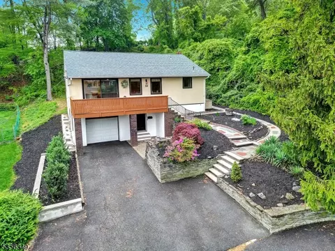 18 Marie Ter, West Orange, NJ 07052