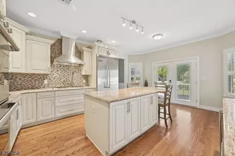 2 Bernadette Ct, Springfield, NJ 07081 photo 9