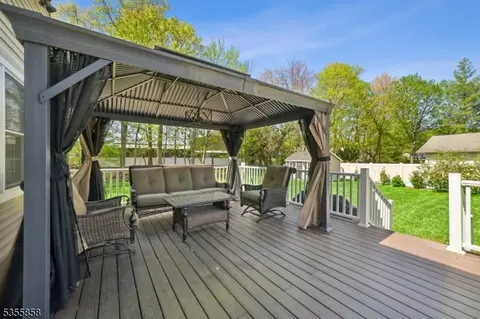 2 Bernadette Ct, Springfield, NJ 07081 photo 33