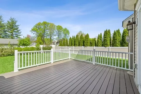 2 Bernadette Ct, Springfield, NJ 07081 photo 34
