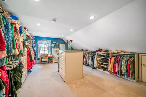 15 Bedminster Ter, Bedminster, NJ 07921 photo 39