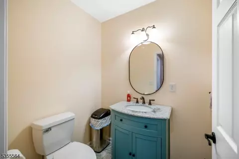 15 Bedminster Ter, Bedminster, NJ 07921 photo 49