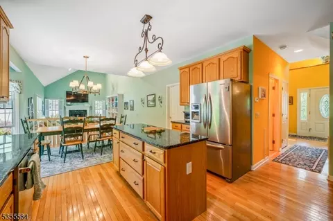 15 Bedminster Ter, Bedminster, NJ 07921 photo 22