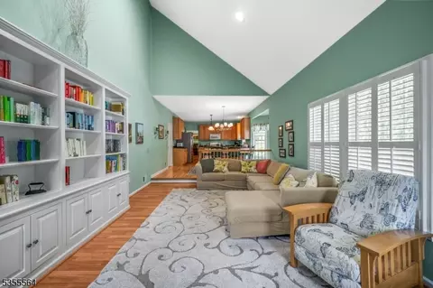 15 Bedminster Ter, Bedminster, NJ 07921 photo 29