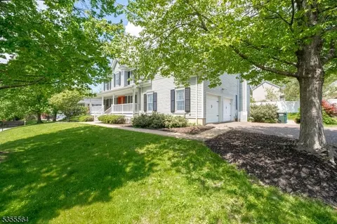 15 Bedminster Ter, Bedminster, NJ 07921 photo 5