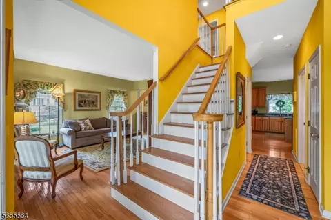 15 Bedminster Ter, Bedminster, NJ 07921 photo 13