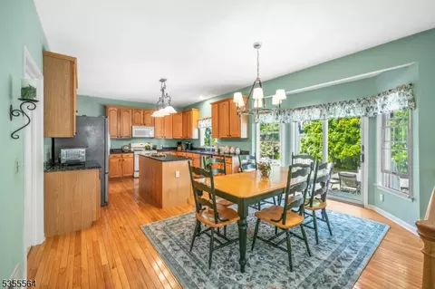 15 Bedminster Ter, Bedminster, NJ 07921 photo 25