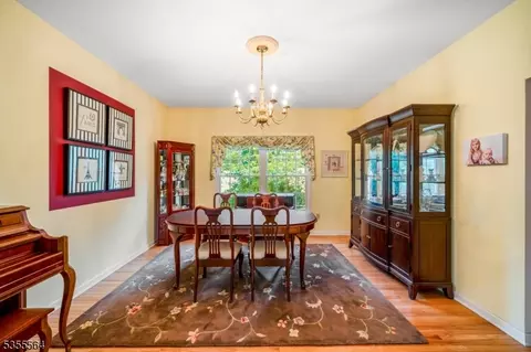 15 Bedminster Ter, Bedminster, NJ 07921 photo 19