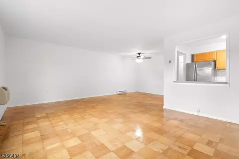 74 E Maple St, Teaneck, NJ 07666 photo 5