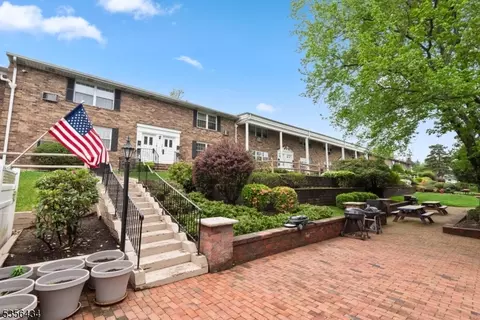 74 E Maple St, Teaneck, NJ 07666 photo 18