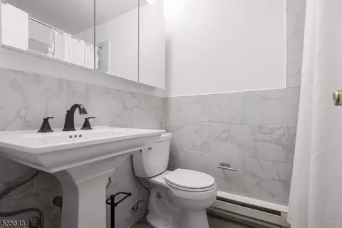 74 E Maple St, Teaneck, NJ 07666 photo 11