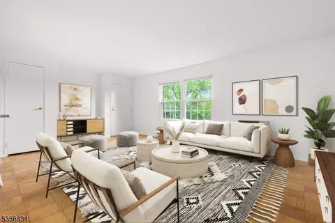 74 E Maple St, Teaneck, NJ 07666