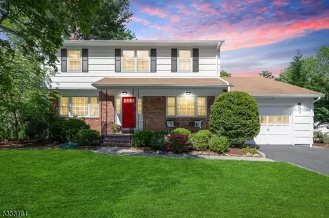 924 Brown Ave, Westfield, NJ 07090