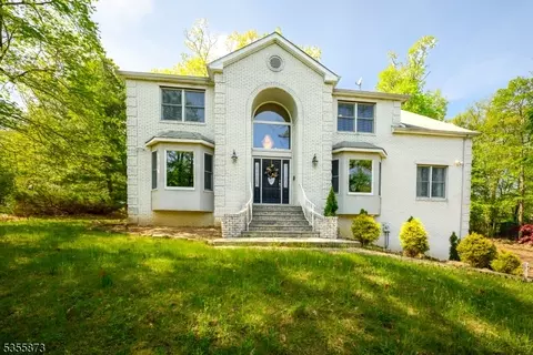 315 Emerson Ln, Berkeley Heights, NJ 07922