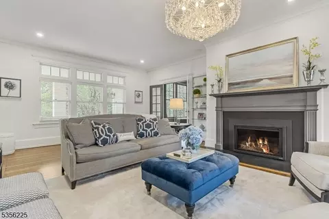 1052 Hillside Ave, Plainfield, NJ 07060 photo 8