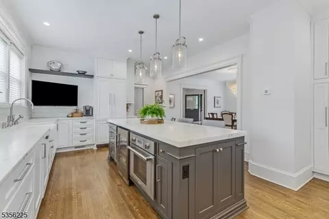 1052 Hillside Ave, Plainfield, NJ 07060 photo 20