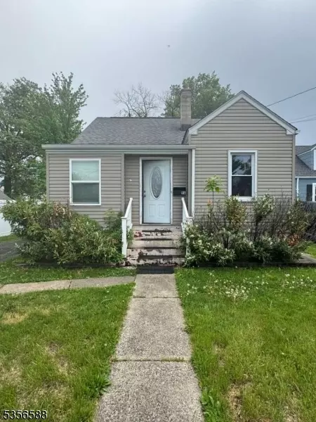 96 Cornell Blvd, Somerville, NJ 08876