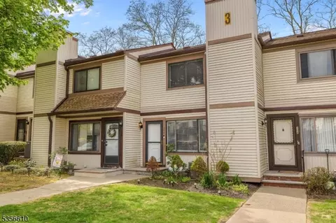 306 Stonegate Ln #306, Stanhope, NJ 07874 photo 2