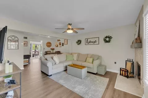 306 Stonegate Ln #306, Stanhope, NJ 07874 photo 4