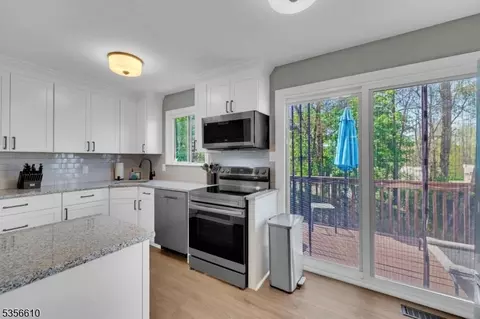 306 Stonegate Ln #306, Stanhope, NJ 07874 photo 13