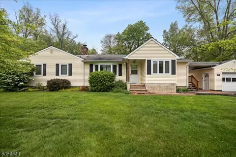 703 Pittstown Rd, Frenchtown, NJ 08825