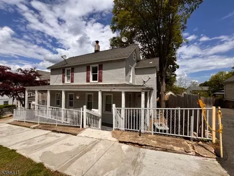 33 35 Grant St, Dover, NJ 07801 photo 2