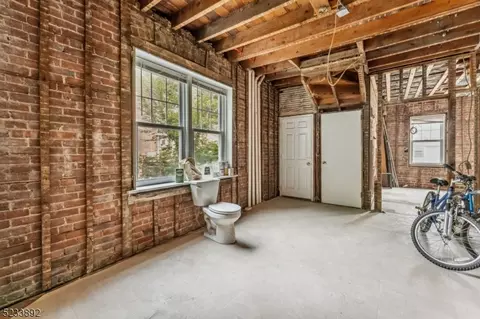 155 Ford St #A, Wayne, NJ 07470 photo 17