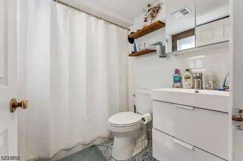 155 Ford St #A, Wayne, NJ 07470 photo 13