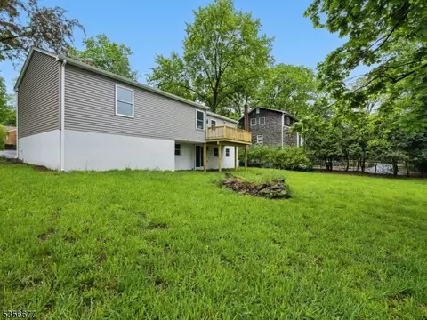 5 Pine Ter, Wayne, NJ 07470 photo 9