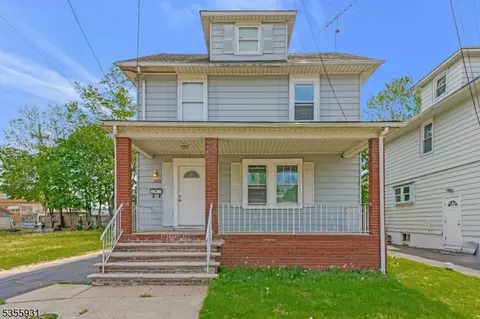 222 N 2nd Ave, Manville, NJ 08835