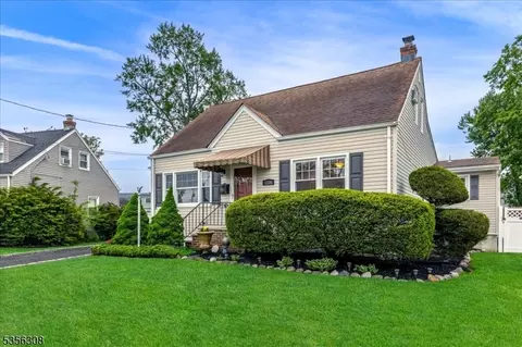 1235 Rony Rd, Union, NJ 07083