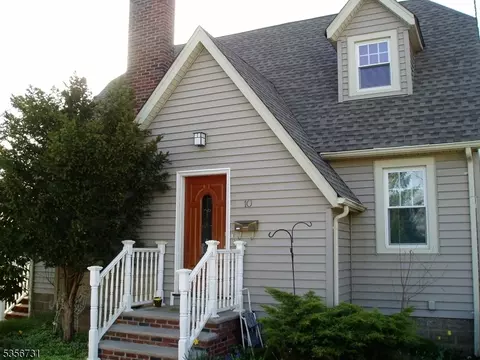 10 Arthur Ter, Livingston, NJ 07039