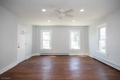834 W 5th St, Plainfield, NJ 07063 photo 9