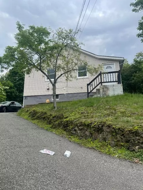 71-73 Garret St, Paterson, NJ 07501