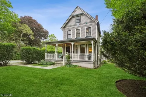 385 Grove St, Montclair, NJ 07043