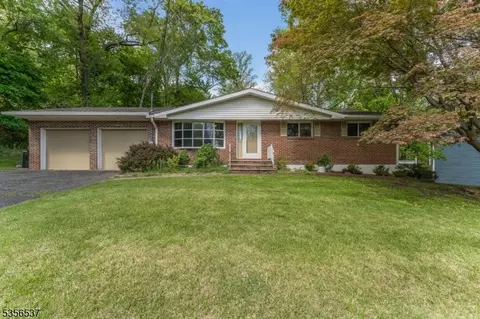 309 2nd St, Hackettstown, NJ 07840