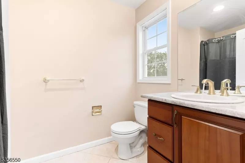  302 Emeline Way, Greenwich Twp, NJ 08886 photo 27