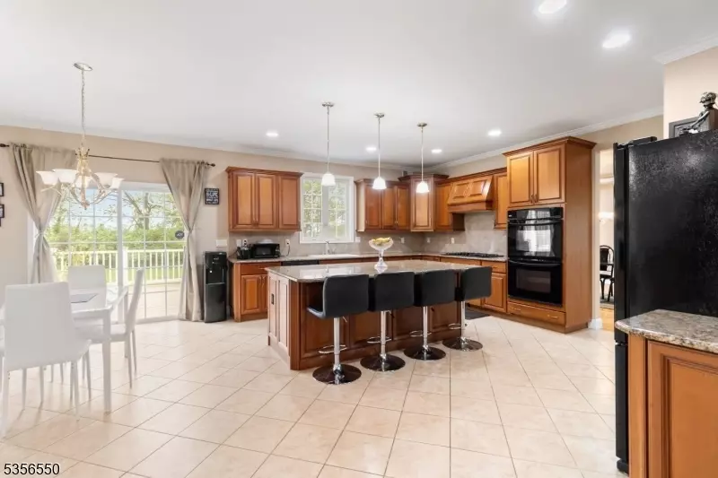  302 Emeline Way, Greenwich Twp, NJ 08886 photo 10