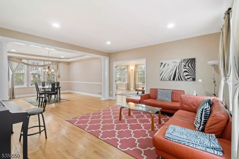  302 Emeline Way, Greenwich Twp, NJ 08886 photo 4