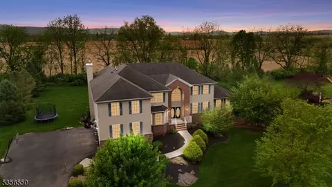 302 Emeline Way, Greenwich Twp, NJ 08886