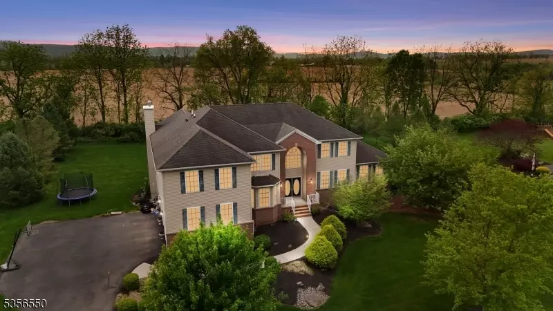  302 Emeline Way, Greenwich Twp, NJ 08886 photo 1