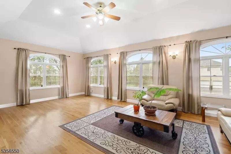  302 Emeline Way, Greenwich Twp, NJ 08886 photo 7
