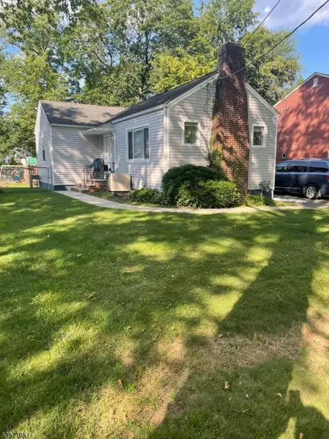 131 Berkeley Ter, Plainfield, NJ 07062