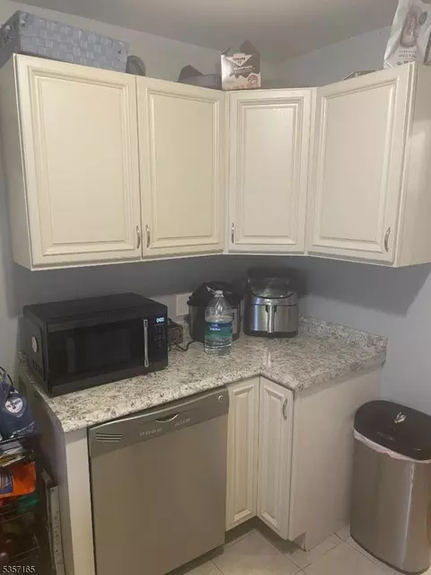131 Berkeley Ter, Plainfield, NJ 07062 photo 10