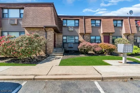 1133 Livingston Ave #11C, North Brunswick Twp, NJ 08902